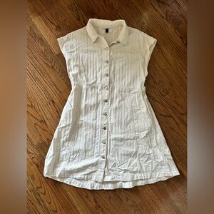 Universal Thread Ivory Button-Down dress